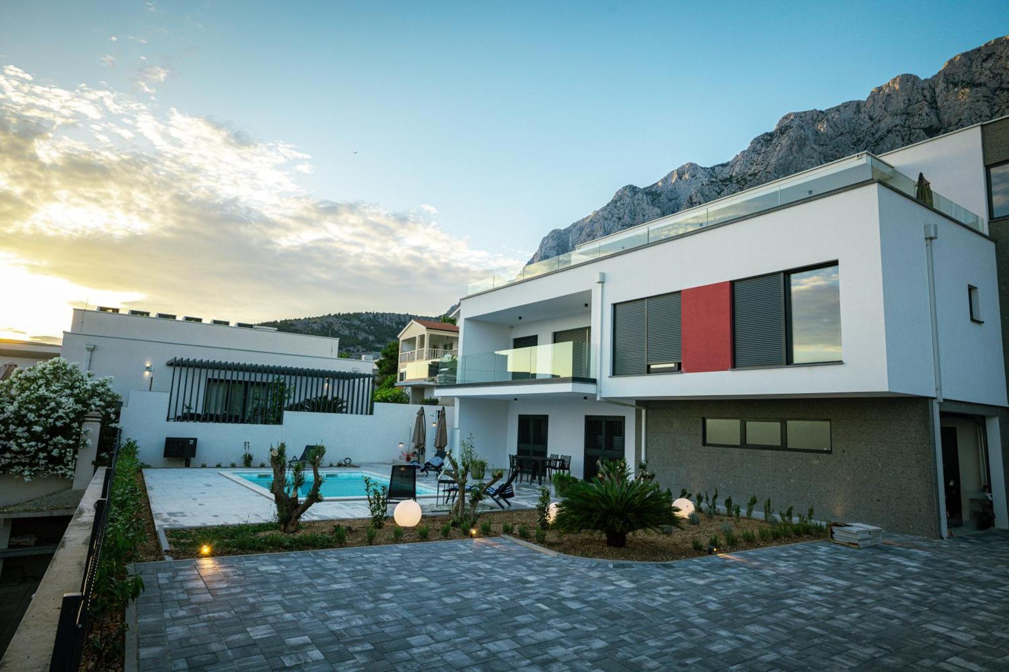 Silva Maris Apartments Makarska Exterior photo